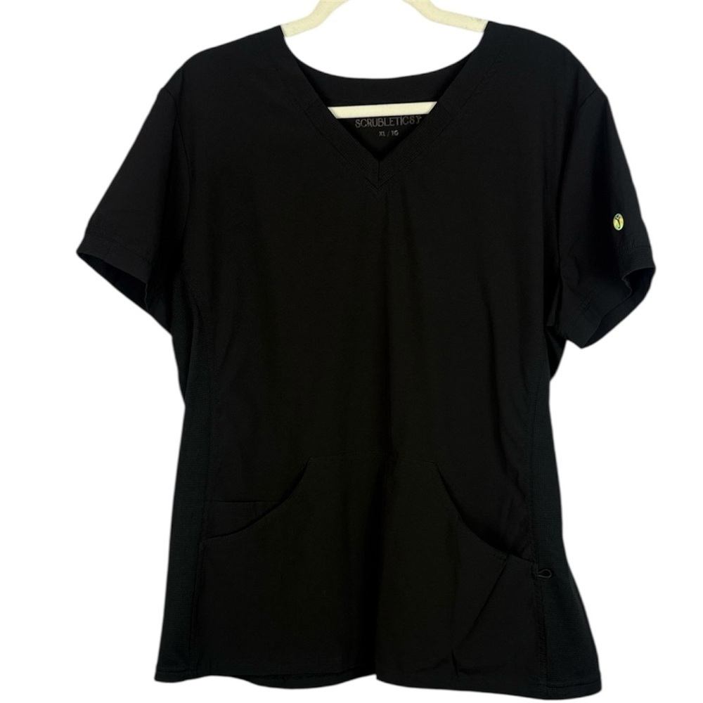 Scrubletics Black V-Neck Short Sleeve Scrub XL